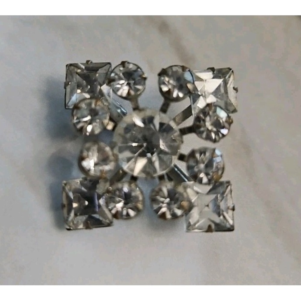 Vintage Estate Clear Rhinestone Silver Tone Pin 1" , 5 Point Star